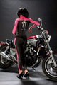 /portfolio/bodypainting_03_nova-tuta-da-moto-aerografata-spalle-bikers-modella-donutella.jpg