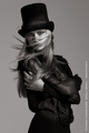 /portfolio/fashion-and-glamour_02_makeup-per-editoriale-di-moda-bianco-nero-sophia.jpg